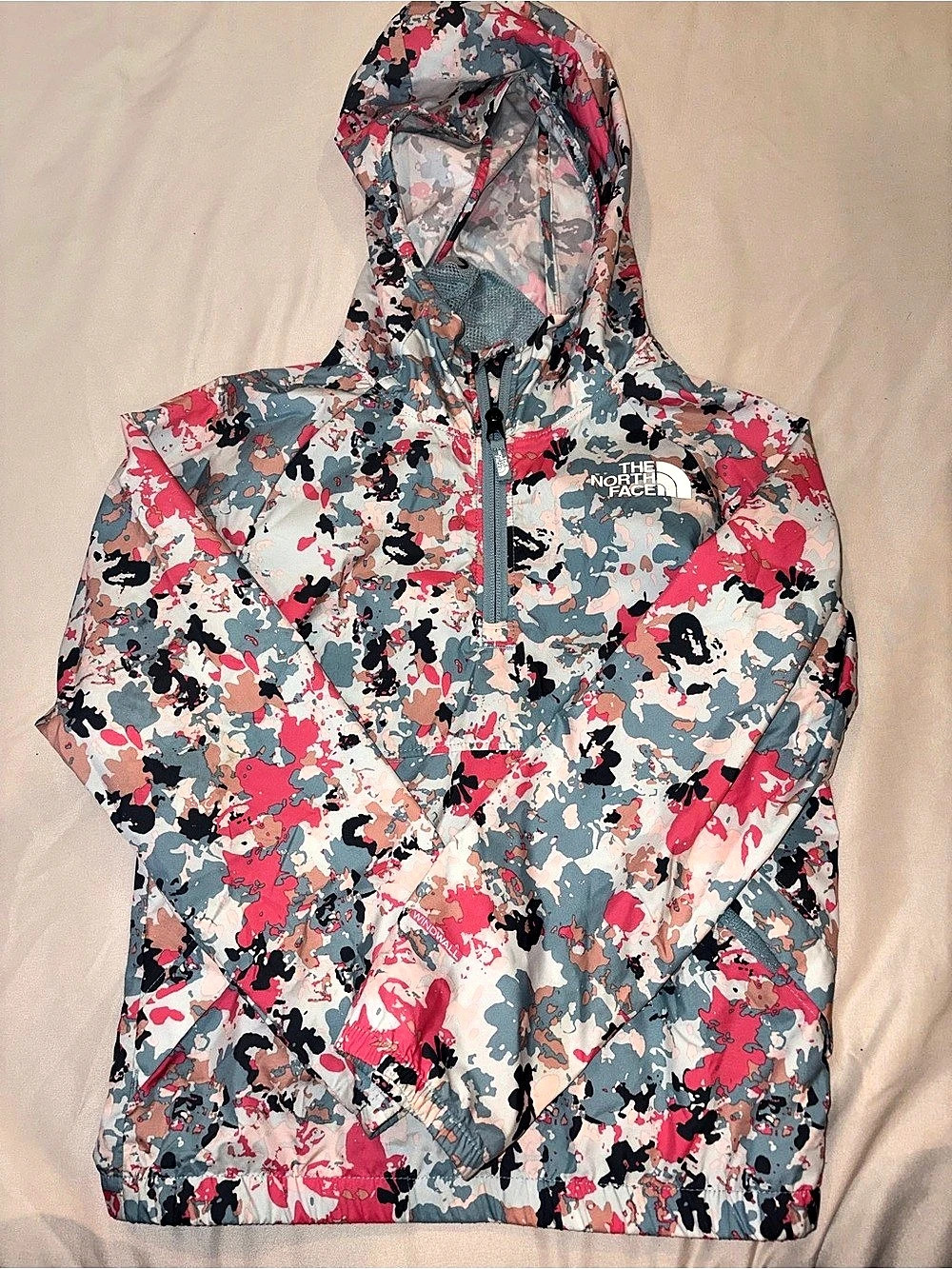 The North Face Girls Camo Rain Jacket Pink & Blue Size XS Like New